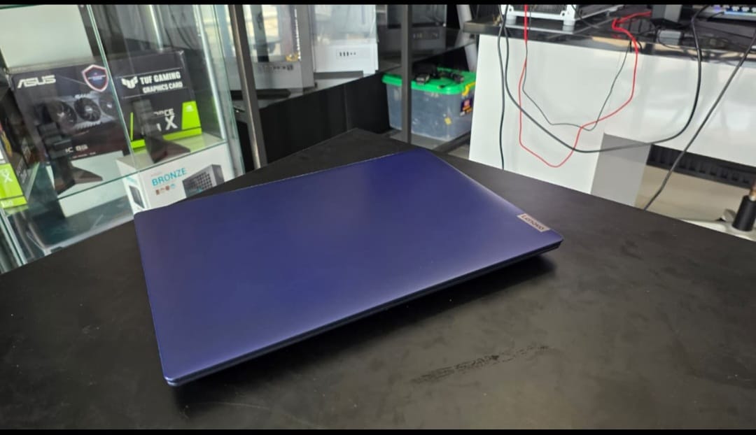 LENOVO IDEAPAD SLIM PENTIUM GOLD